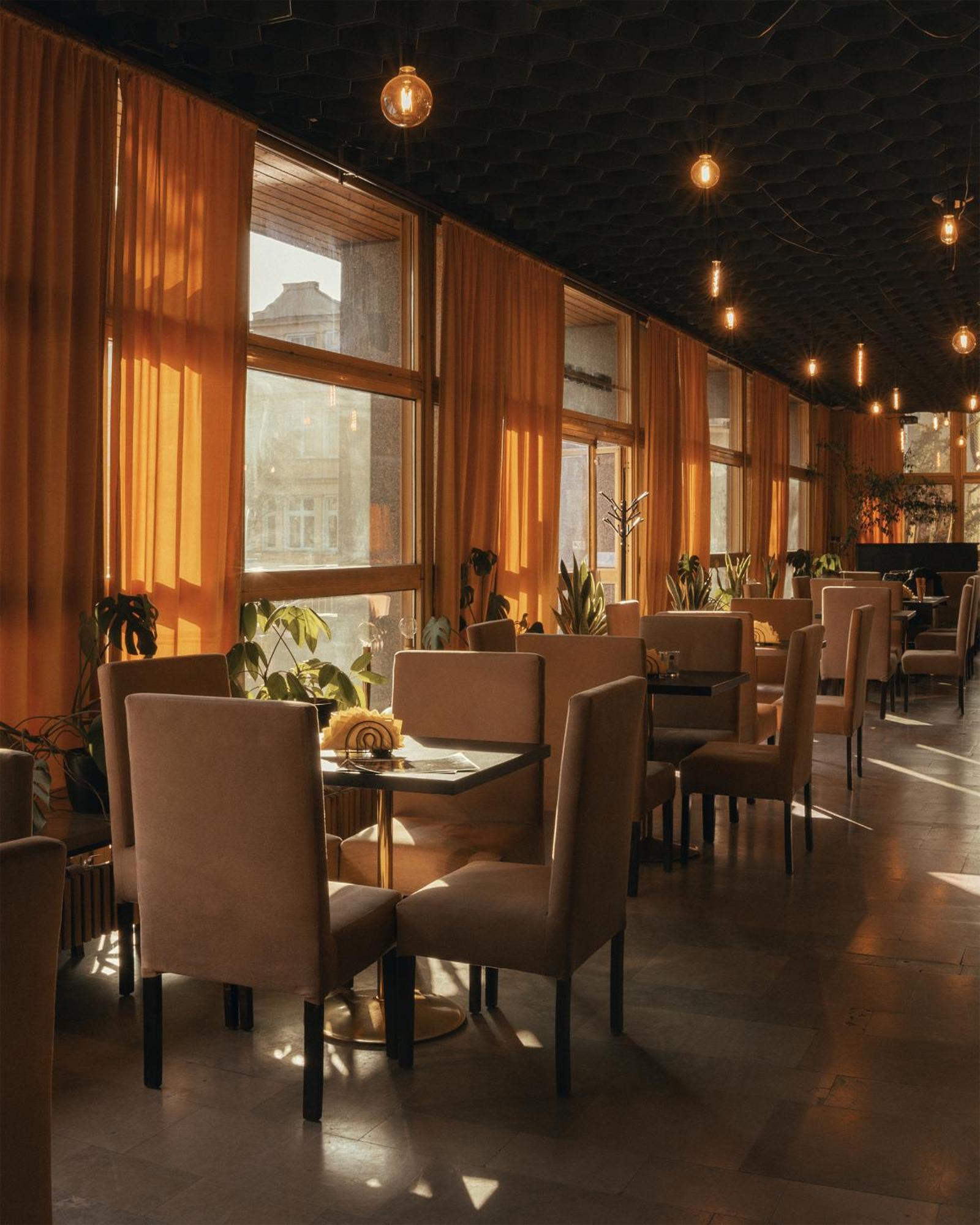 ***nat Hotel 3*